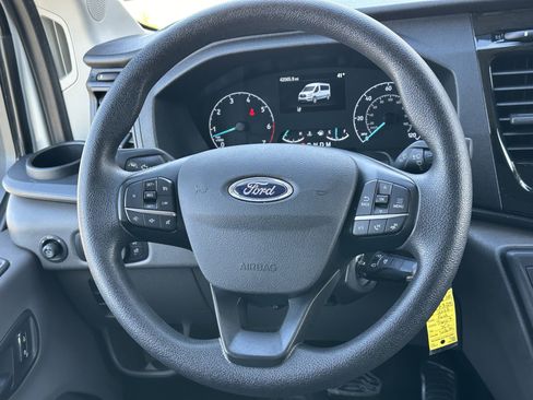 Used 2023 Ford Transit 350 XLT image 23