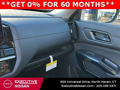 New 2025 Nissan Pathfinder SV w/ SV Premium Package image 20