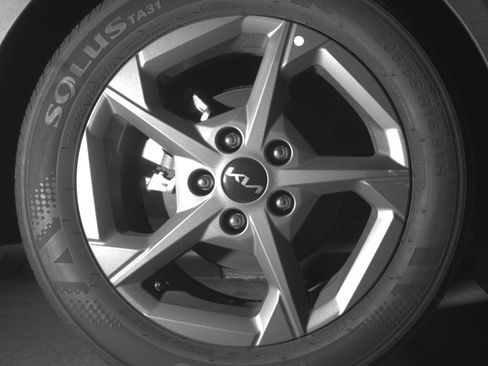 Used 2025 Kia K4 LXS image 15