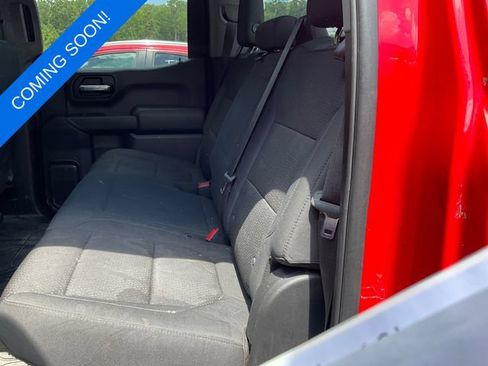 Used 2020 Chevrolet Silverado 1500 Custom w/ Custom Value Package AWD/4WD image 4