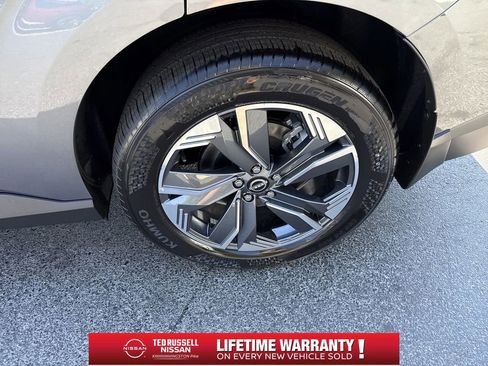 New 2025 Nissan Murano SV image 21