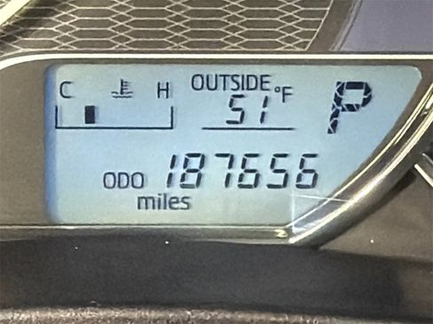 Used 2016 Toyota Corolla LE image 23