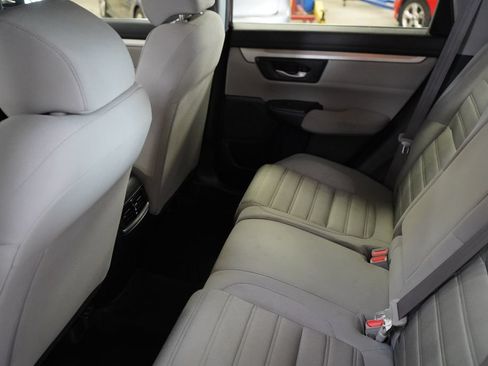 Used 2018 Honda CR-V LX image 28