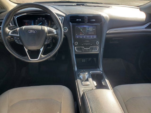 Used 2020 Ford Fusion SE w/ Equipment Group 151A FWD image 23