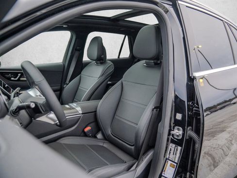 New 2026 Mercedes-Benz GLC 300 4MATIC image 14