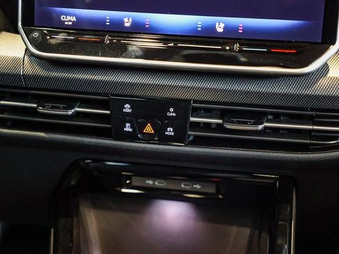 New 2026 Volkswagen Golf image 22