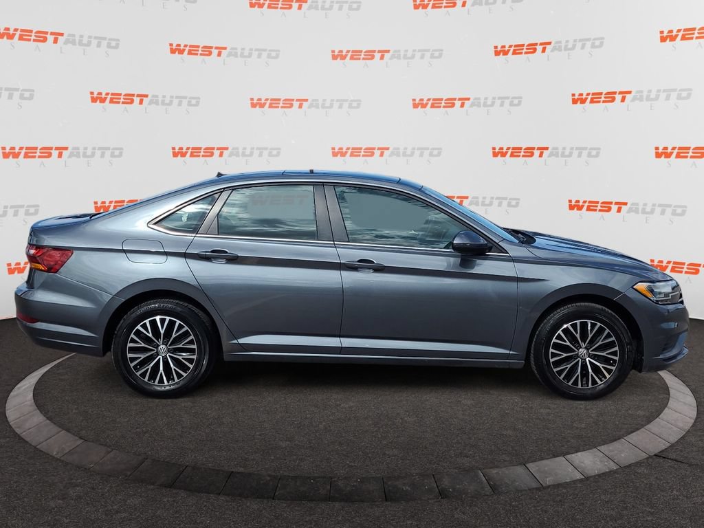 Used 2019 Volkswagen Jetta SE FWD image 6