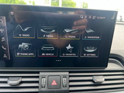 Used 2022 Audi SQ5 Premium Plus AWD/4WD image 45