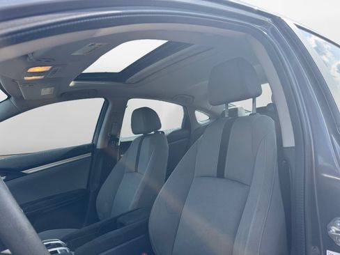 Used 2016 Honda Civic EX-T image 9
