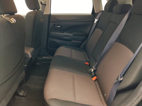 Used 2017 Mitsubishi Outlander Sport SE FWD image 18
