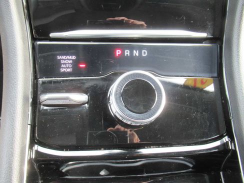 Used 2021 Jeep Grand Cherokee L Limited image 34