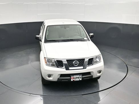 Used 2017 Nissan Frontier SV w/ SV Value Truck Package image 41