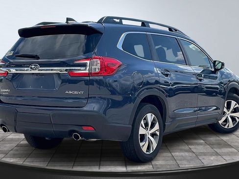 Certified 2024 Subaru Ascent Premium w/ Convenience Package AWD/4WD image 2
