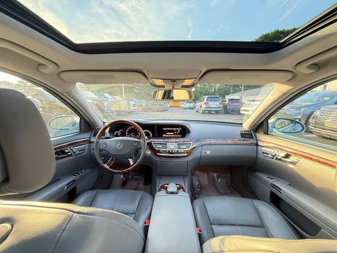 Used 2009 Mercedes-Benz S 550 image 13