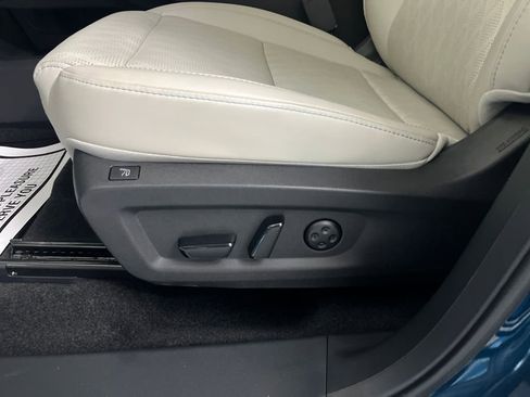 Used 2025 Nissan Murano Platinum w/ Cargo Package image 54