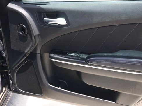 Used 2023 Dodge Charger SXT RWD image 15