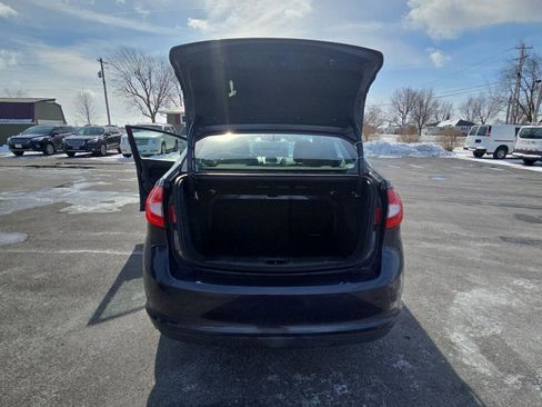 Used 2012 Ford Fiesta SE image 8