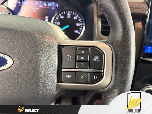 Used 2024 Ford Expedition Limited AWD/4WD image 13