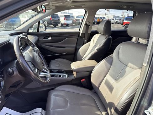 Used 2019 Hyundai Santa Fe FWD image 13
