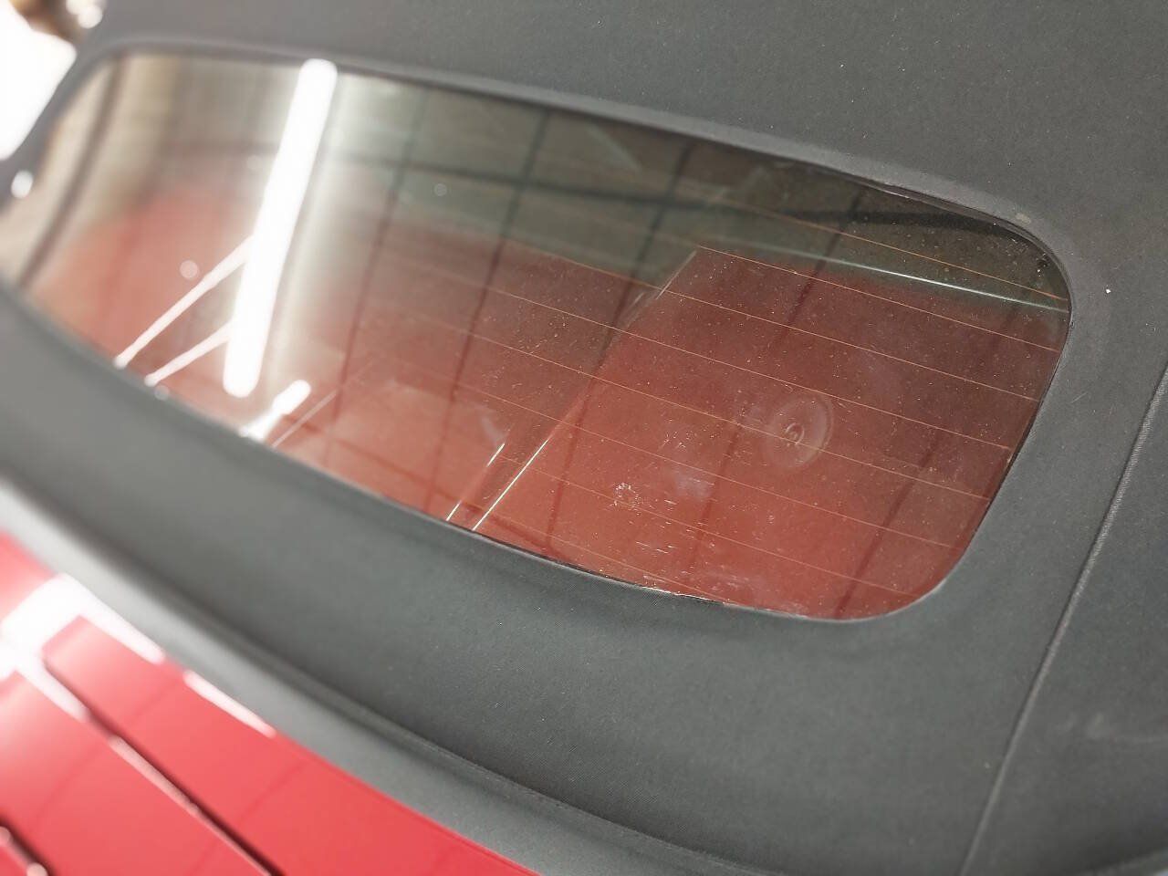 Used 2005 Chrysler Crossfire Limited RWD image 23