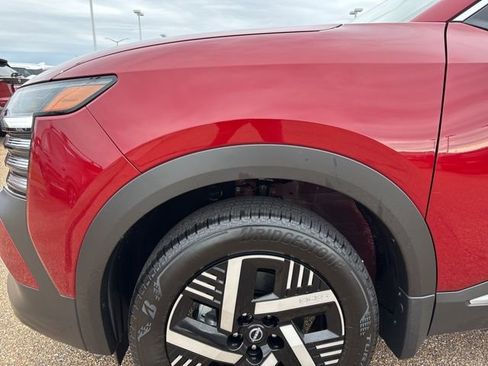 New 2026 Nissan Kicks SV w/ SV Premium Package image 7