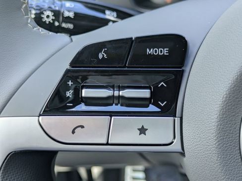 New 2026 Hyundai Elantra SEL Sport FWD image 24