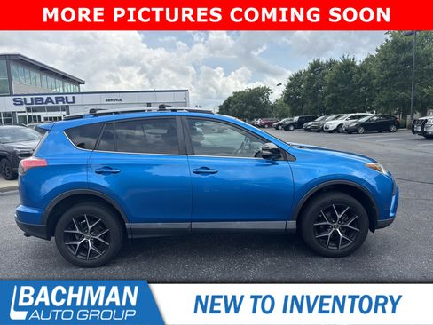Used 2017 Toyota RAV4 SE w/ Advanced Technology Package AWD/4WD image 2