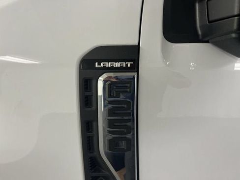 Used 2026 Ford F250 Lariat AWD/4WD image 32