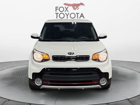 Used 2019 Kia Soul ! FWD image 9