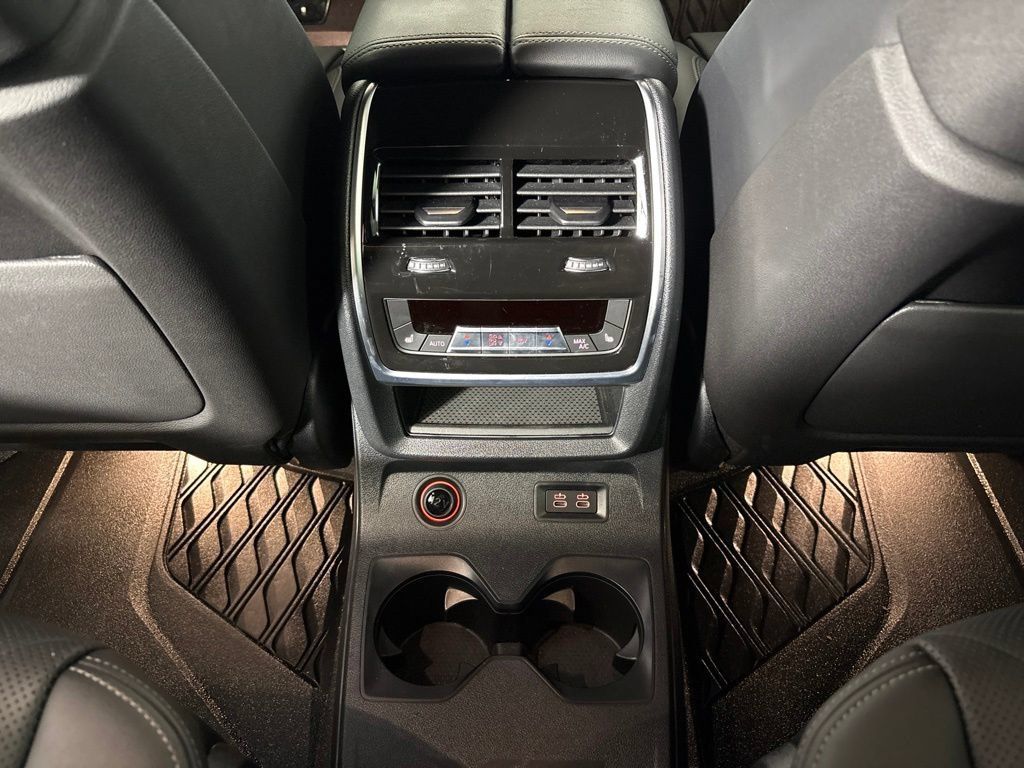 Certified 2024 BMW X7 xDrive40i w/ Executive Package AWD/4WD image 31