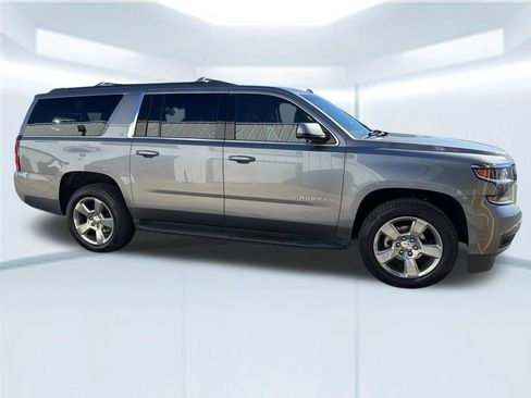 Used 2018 Chevrolet Suburban LT w/ Max Trailering Package image 7