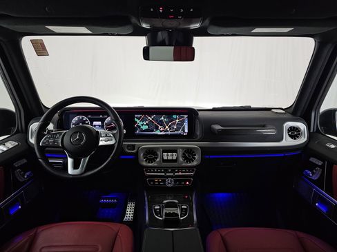 Used 2023 Mercedes-Benz G 550 image 27