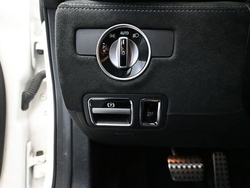 Used 2018 Mercedes-Benz AMG GT R image 30