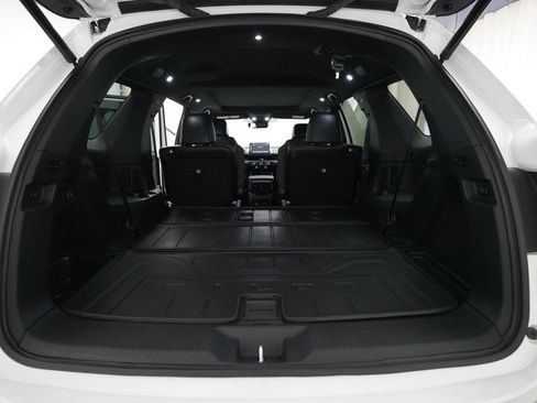Certified 2025 Honda Pilot TrailSport image 10