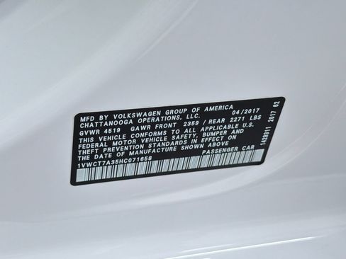 Used 2017 Volkswagen Passat 1.8T SEL Premium FWD image 14