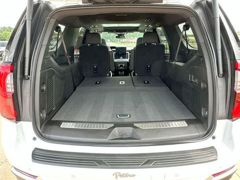 Certified 2025 GMC Yukon XL Denali w/ Sun & Power Step Package image 24