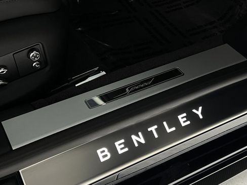 New 2025 Bentley Flying Spur Plug-In Hybrid image 29