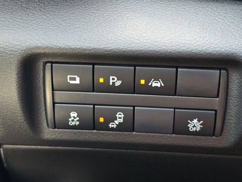 Certified 2025 Nissan Kicks Play S FWD image 22