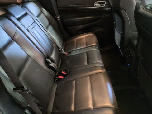 Used 2020 Jeep Grand Cherokee Limited w/ Luxury Group II image 21