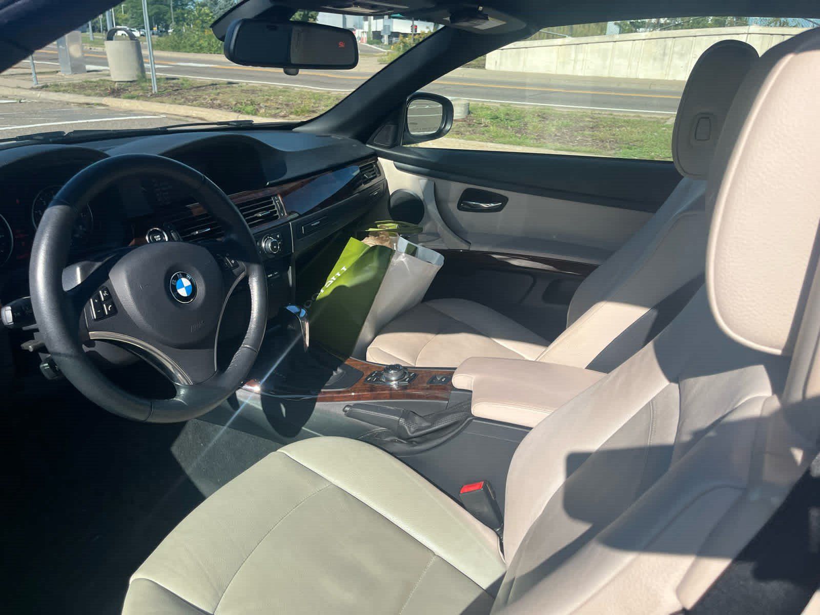 Used 2013 BMW 328i Convertible RWD image 9
