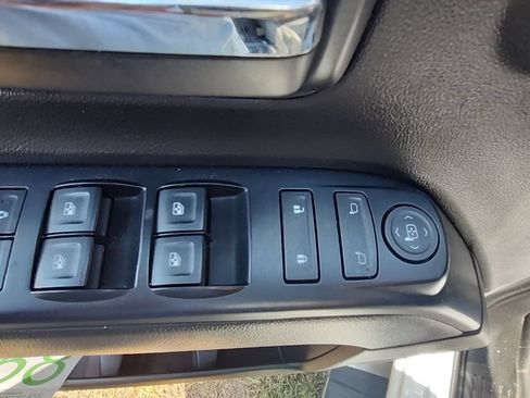 Used 2018 Chevrolet Silverado 3500 W/T w/ WT Convenience Package RWD image 16