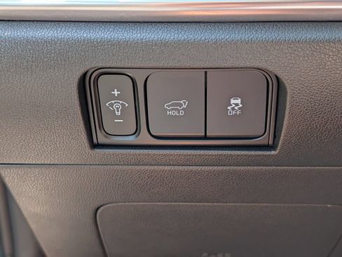 Used 2025 Kia Sorento EX w/ EX Panoramic Sunroof Package FWD image 13