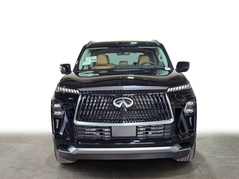 New 2026 INFINITI QX80 Luxe image 2