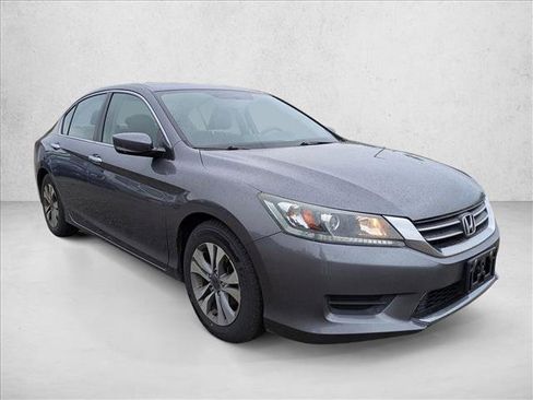 Used 2015 Honda Accord LX image 3