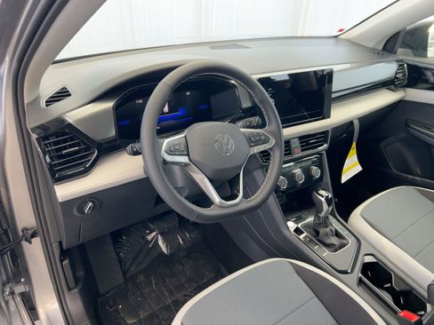 New 2026 Volkswagen Taos S image 4