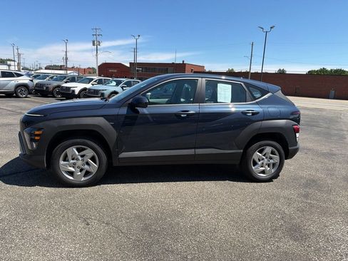 Certified 2025 Hyundai Kona SE AWD/4WD image 4