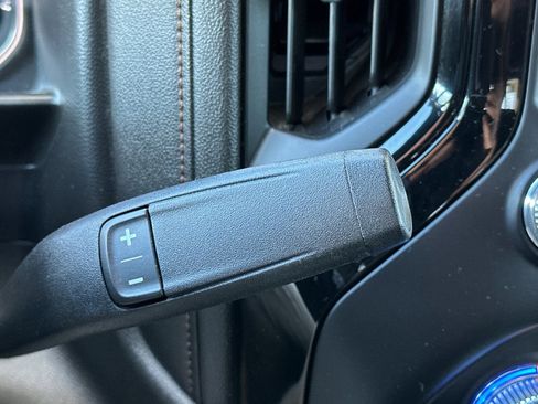 Used 2020 GMC Sierra 1500 AT4 w/ AT4 Premium Package image 22