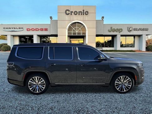 Used 2023 Jeep Grand Wagoneer Series III w/ HD Trailer Tow Package image 2