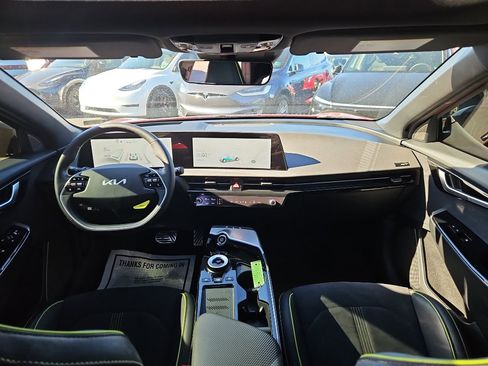 Used 2023 Kia EV6 GT image 16