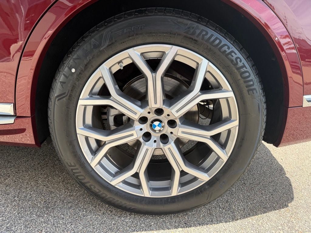 Used 2026 BMW X7 xDrive40i AWD/4WD image 12